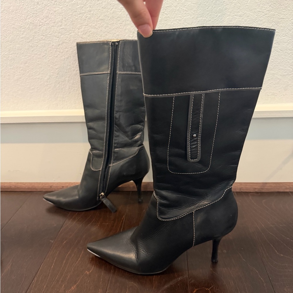 Hugo Boss vintage Women's Black Leather Pointed-Toe Mid-Calf Boots